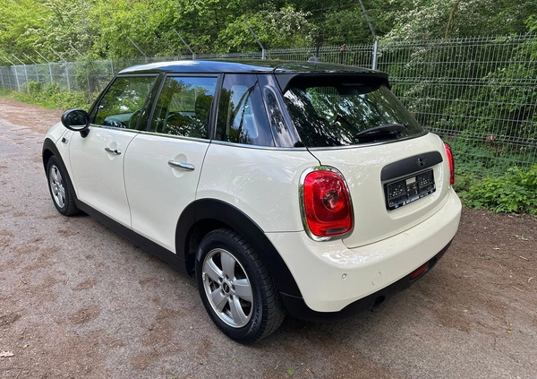 MINI ONE cena 45900 przebieg: 36000, rok produkcji 2015 z Wrocław małe 407